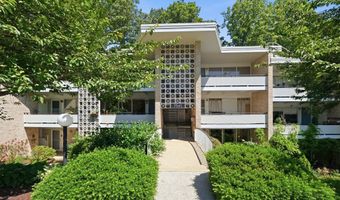 7541 SPRING LAKE Dr B-2, Bethesda, MD 20817