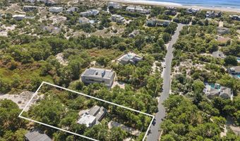 37 Gilberts Path, Amagansett, NY 11930