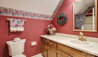 456 Mills Gap Rd, Arden, NC 28704