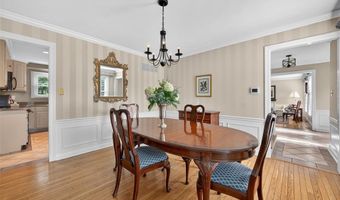 1351 Rusticview Dr, Ballwin, MO 63011
