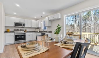 10 D The Crossings At Village Center Dr, Barrington, NH 03825