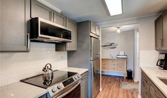 948 Frangi Pani Dr, Barefoot Bay, FL 32976