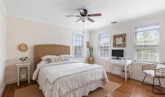 23 South St, Barrington, RI 02806