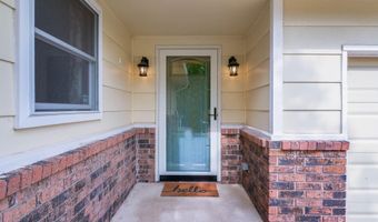 4015 Clarendon St, Bel Aire, KS 67220