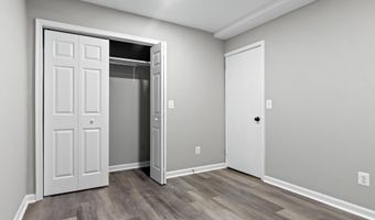 4727 EXETER St, Annandale, VA 22003