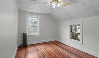 140 Main St, Lincoln, RI 02838