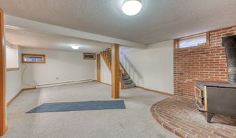 2 Doubleday Rd, Columbia, CT 06237