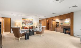 318 W 2ND Ave, Cheyenne, WY 82001
