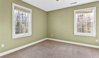 44 Azalea Ave, Exeter, RI 02822