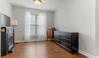 449 Shallowford Dr, Boiling Springs, SC 29316
