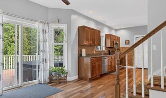 43 Skyline Rd, Bangor, ME 04401
