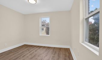 1821 T St NW, Washington, DC 20009