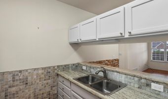 846 W Summerfield Gln Cir, Ann Arbor, MI 48103