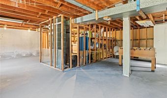 86 Hancock Dr, North Kingstown, RI 02852