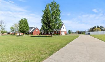 1032 E Main St, Albertville, AL 35951