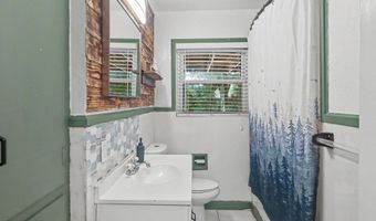 323 Rich Ave, Biloxi, MS 39531