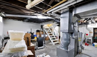 79 N 15th Ave, Beech Grove, IN 46107