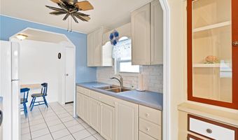 1006 Robin Dr, Barefoot Bay, FL 32976