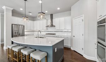 7223 HOURGLASS Dr, Apollo Beach, FL 33572