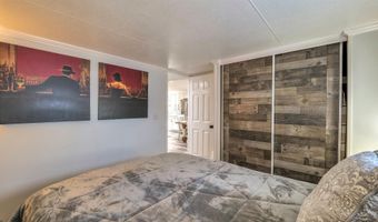 38 Kings Ln, Cape May Court House, NJ 08210
