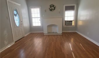 323 W 4th St, Alice, TX 78332