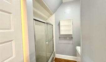 438 Wolcott Ave 2, Middletown, RI 02842