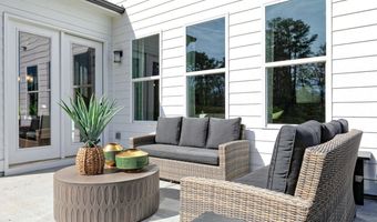 524 Regency Trl, Acworth, GA 30102