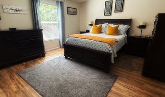 32700 SE LEEWOOD Ln 102, Boring, OR 97009