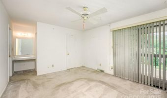 3740 Winding Creek Ln, Charlotte, NC 28226