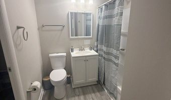 1306 Woodbine Dr, Anderson, IN 46011