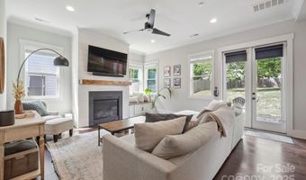 2637 Springway Dr, Charlotte, NC 28205