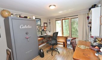 1647 Broadway, Bangor, ME 04401