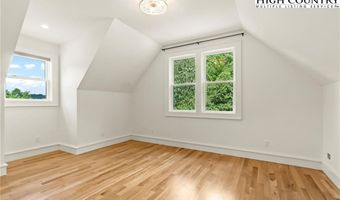 139 Nettles Ridge Rd, Banner Elk, NC 28604
