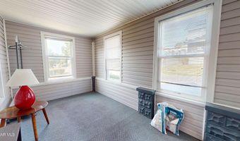 231 Beech Ave, Altoona, PA 16601