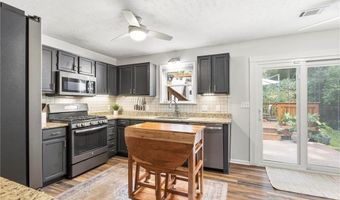 225 Royal Colony Ct, Alpharetta, GA 30022