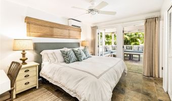 1036 Mokulua Dr, Kailua, HI 96734