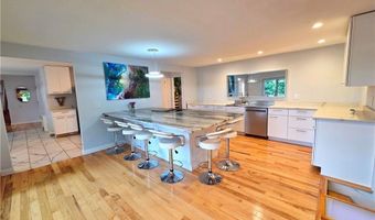141 Glen Ridge Rd, Cranston, RI 02920