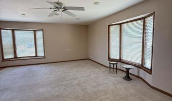 203 Avenue R, Beaver, OK 73932