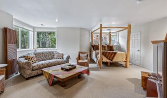 19745 Mount Bachelor Ct, Bend, OR 97702