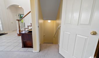 10100 Zermatt Cir, Anchorage, AK 99507