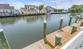 91 Wind Jammer Ct, Bayville, NJ 08721