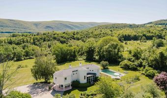 1114 County Route 3, Ancram, NY 12502