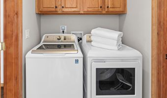 260 ROUND HOUSE Rd, Astoria, OR 97103