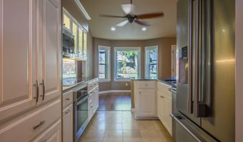 8 Oak Meadow Cv, Batesville, AR 72501