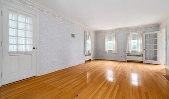 3225 Diamond Hill Rd, Cumberland, RI 02864