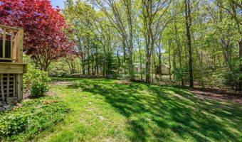 284 Bragg's Ln, Barnstable, MA 02630