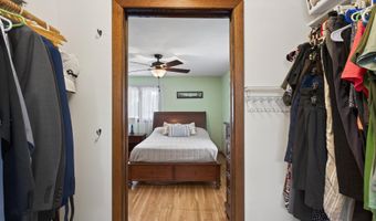 1094 Lowell Dr, Apple Valley, MN 55124