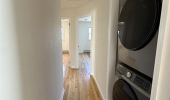 33 E 51ST St 2, Bayonne, NJ 07002