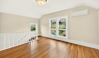 527 Chestnut St, Ashland, OR 97520