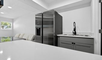 710 CAVALLA Rd, Atlantic Beach, FL 32233